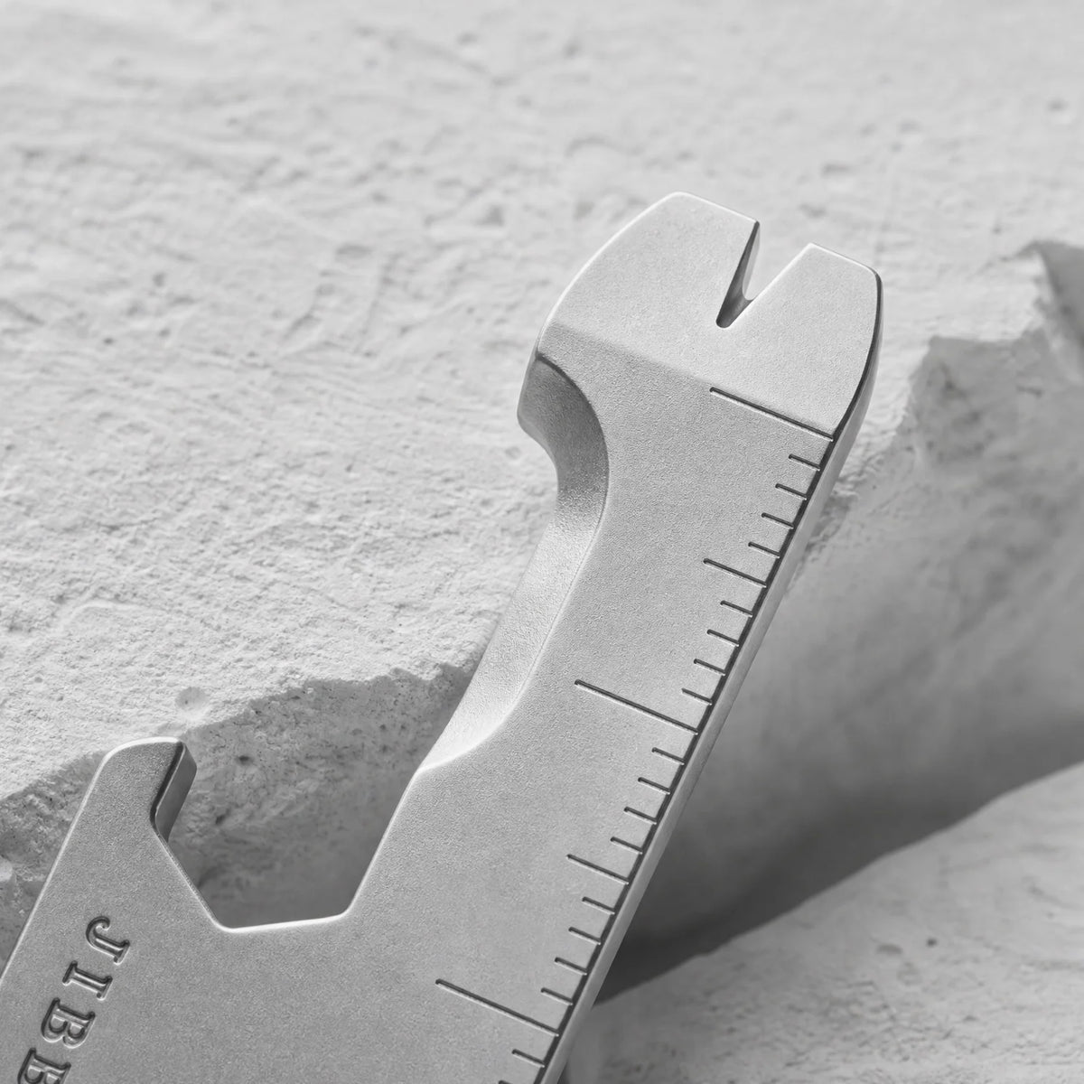 Quick-Flick Multi-Tool Titanium
